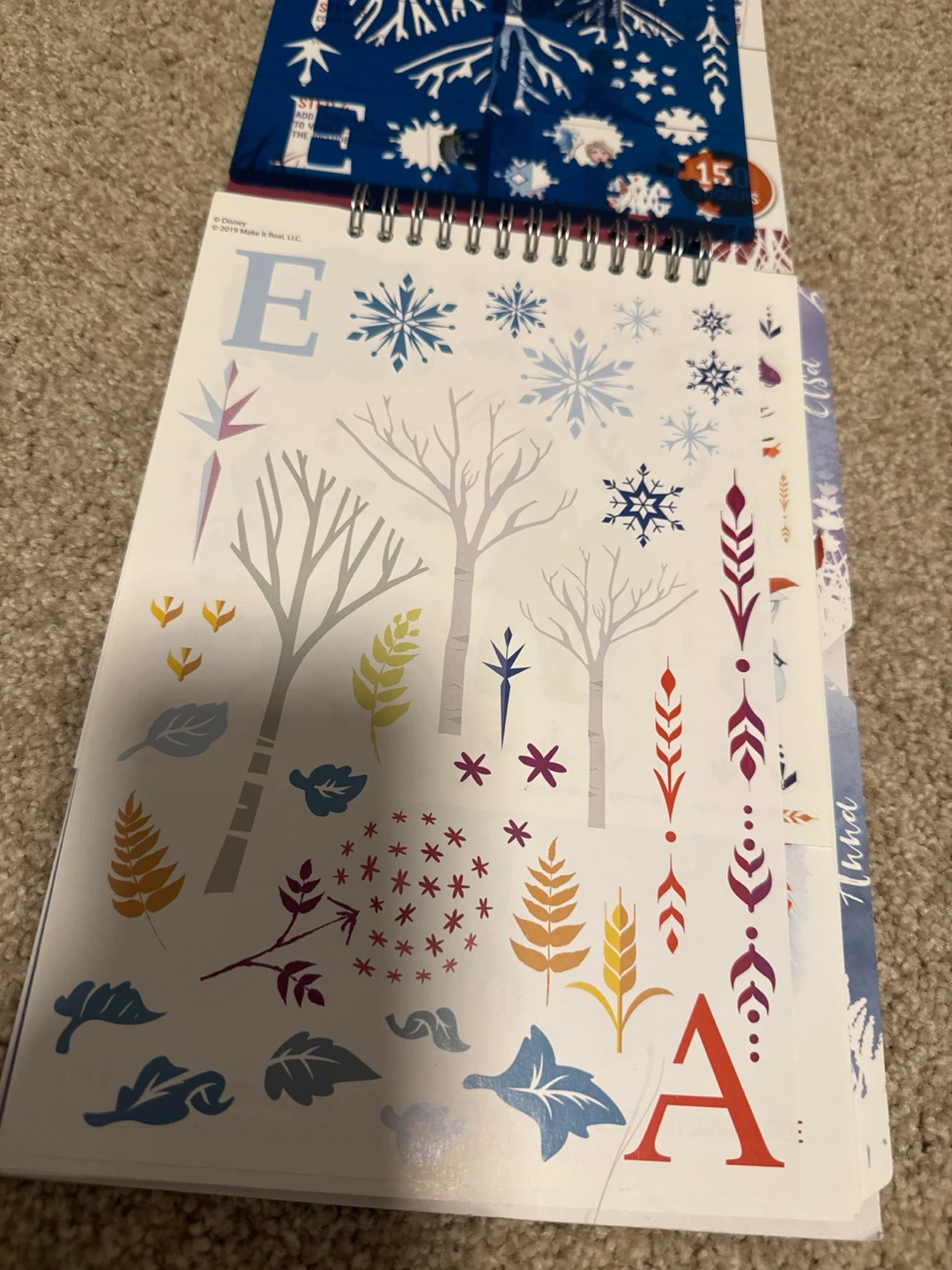 Disney Frozen 2 Fashion Design Sketchbook - photo 3