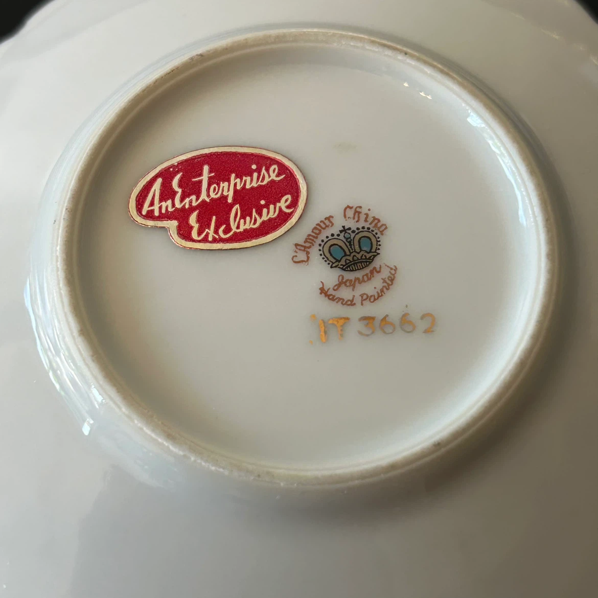 Vintage L’Amour Porcelain Chamberstick Candle Holders – Violets - photo 2