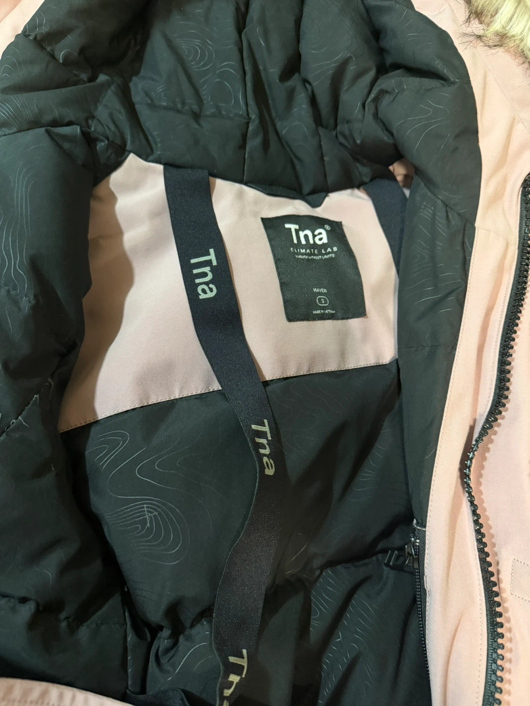 Female Winter Jacket - Small - photo 2