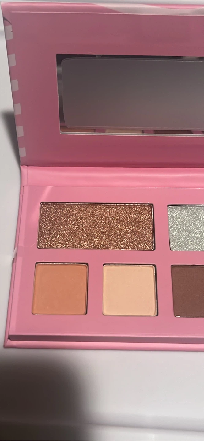 RealHer Every Shade Is You Eyeshadow Palette - photo 2