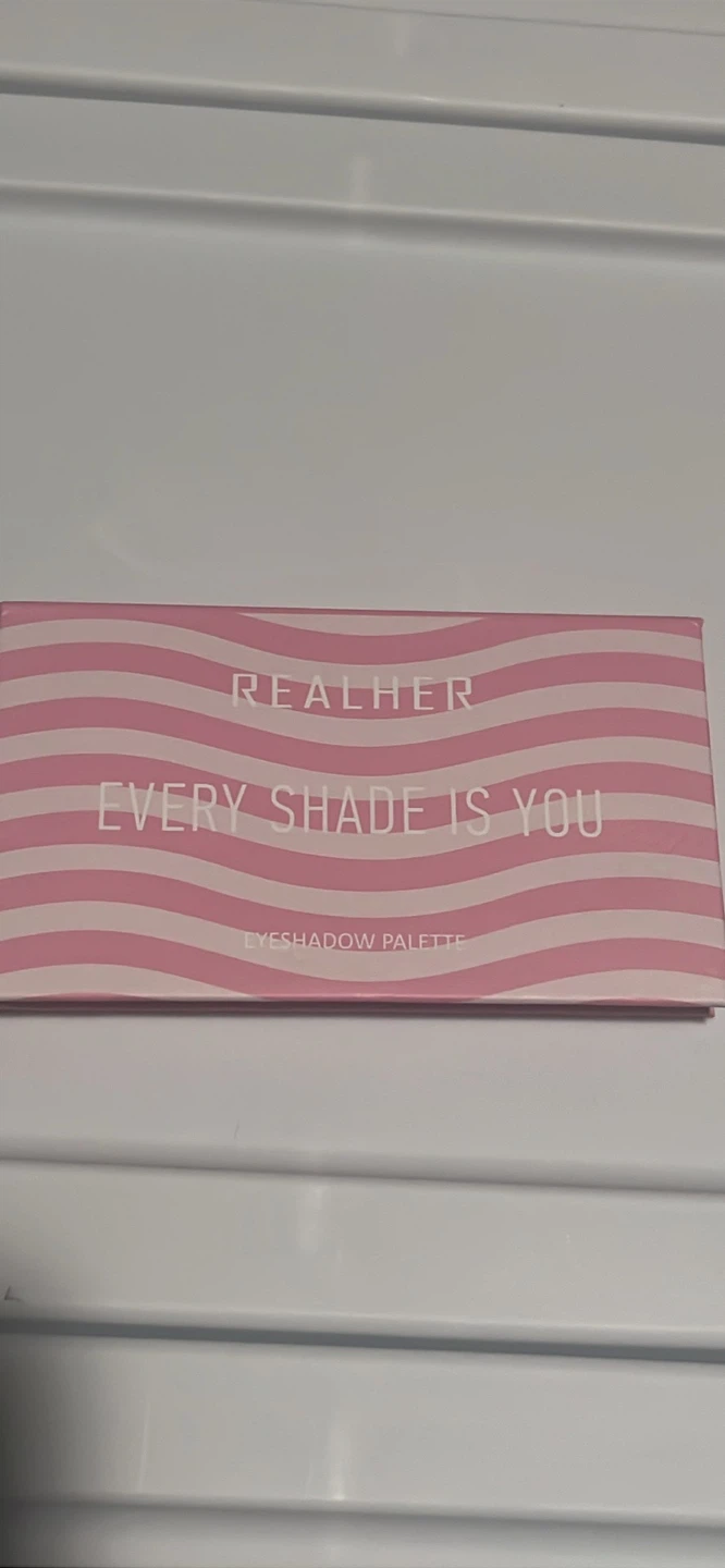 RealHer Every Shade Is You Eyeshadow Palette - photo 4