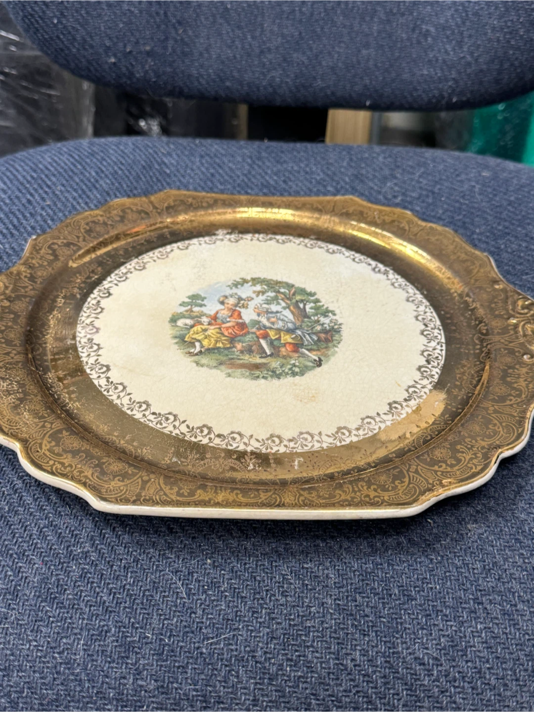 Vintage Atlas China Decorative Plate with 22K Gold Trim - photo 2