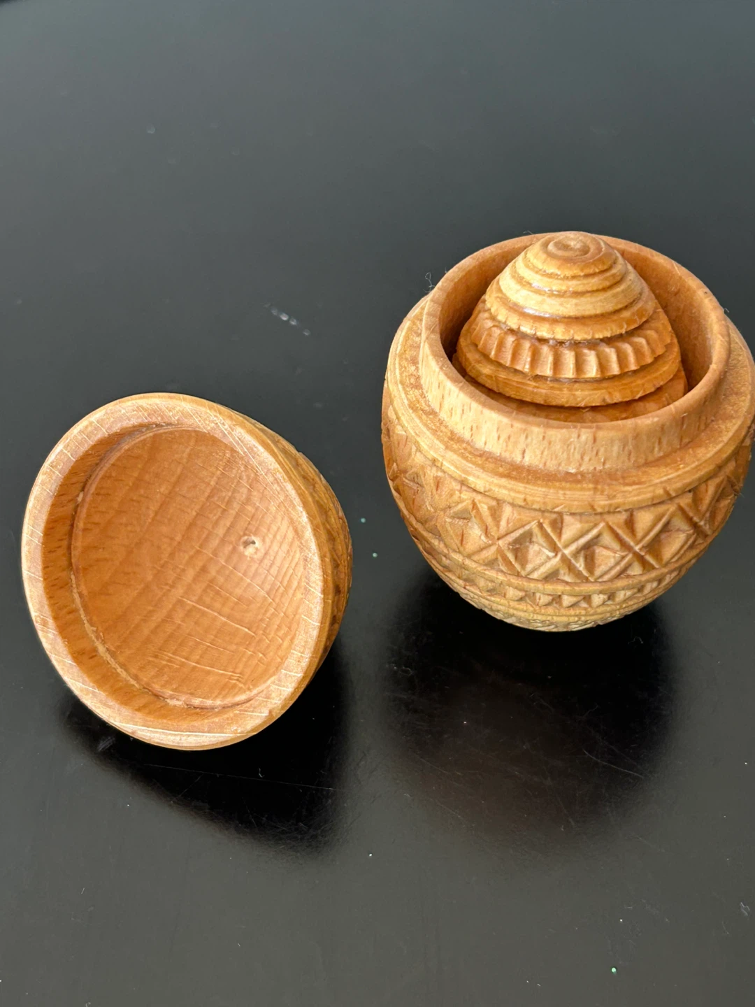 Hand-Carved Wooden Nesting Easter Egg Set Folk Art - photo 4