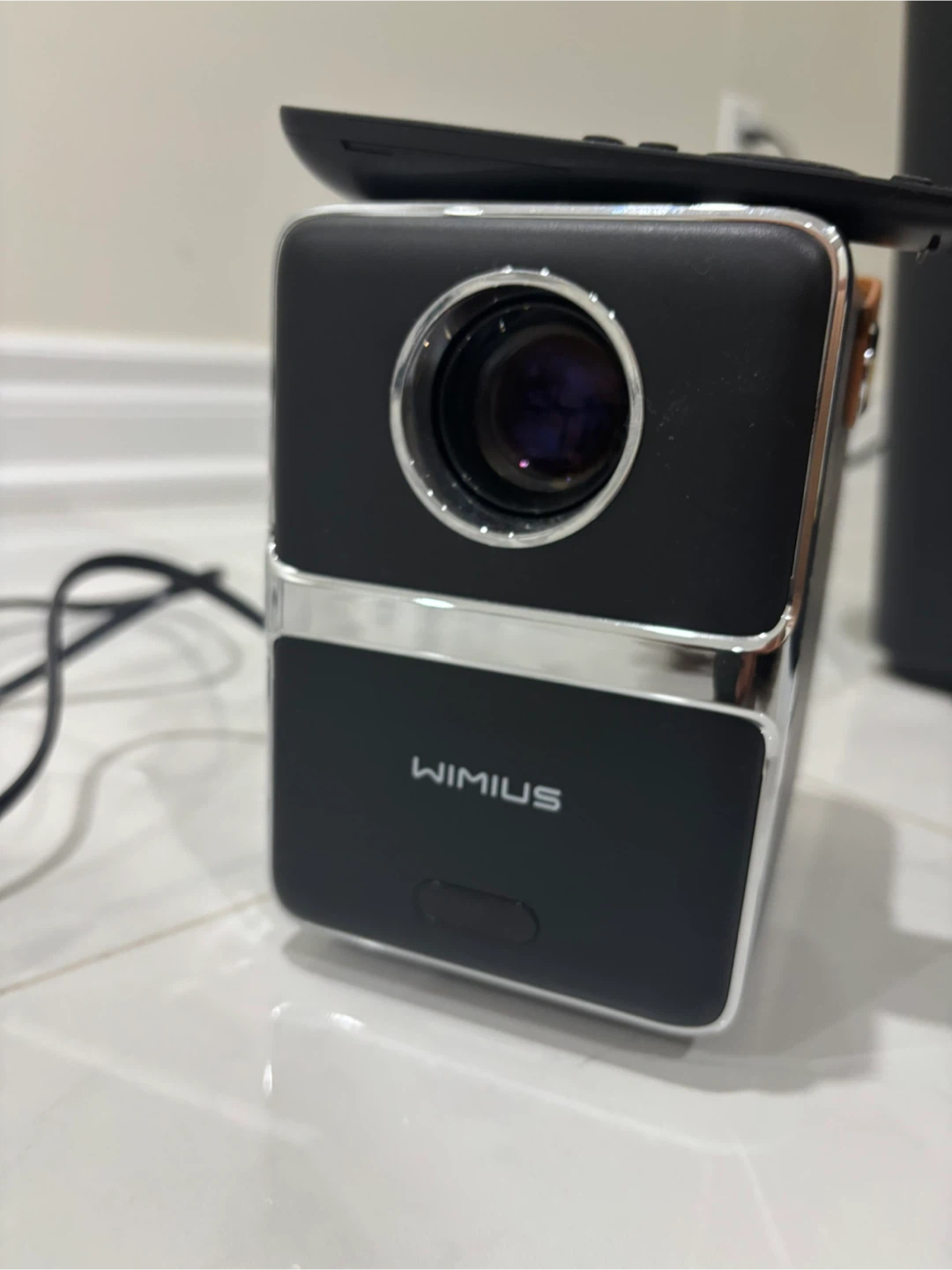 WiMiUS Portable Projector - photo 3