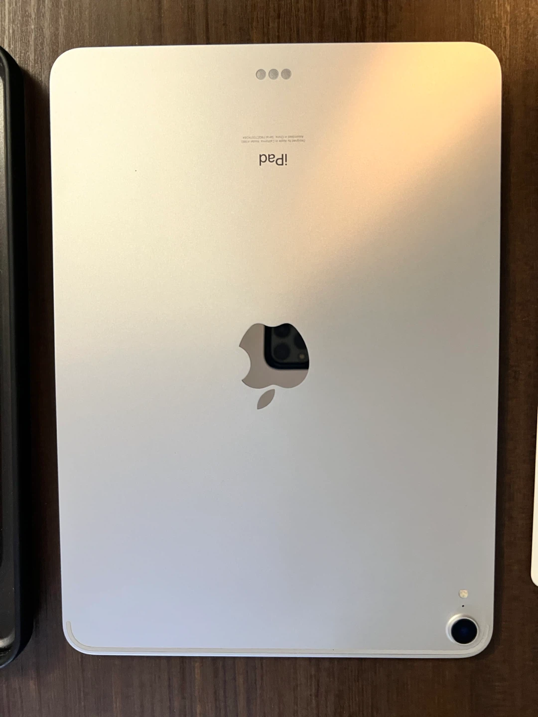 Excellent Condition iPad Pro With Apple Pencil And Accessories - photo 3