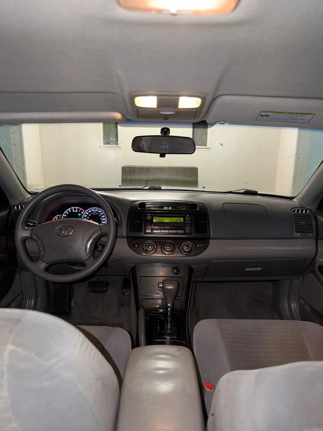 Toyota Camry Sedan - photo 3