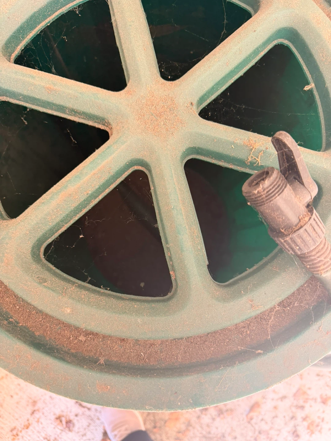 Green Plastic Rain Barrel - photo 2