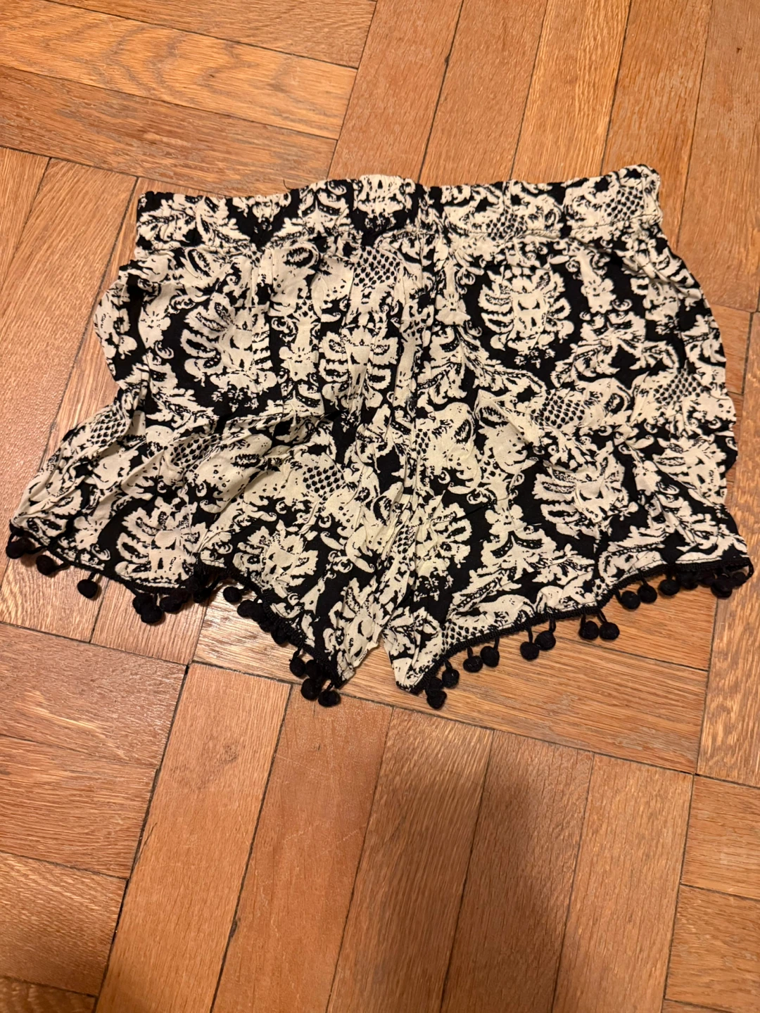 Patterned Shorts Size M - photo 4