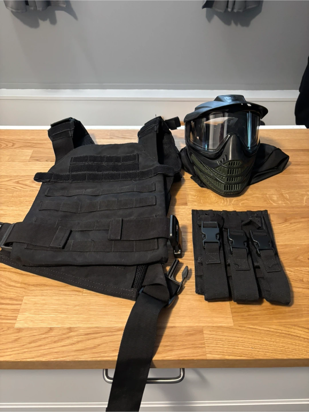 JT Paintball Mask and Tactical Vest Set