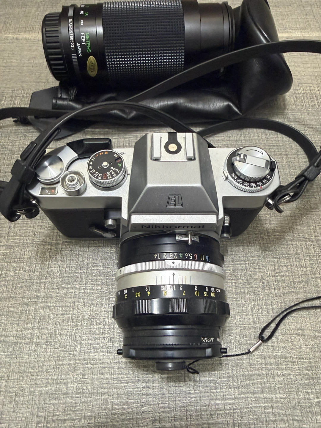 Vintage Nikon Nikkormat EL 35mm Film Camera – 2 Lenses & Case - photo 2