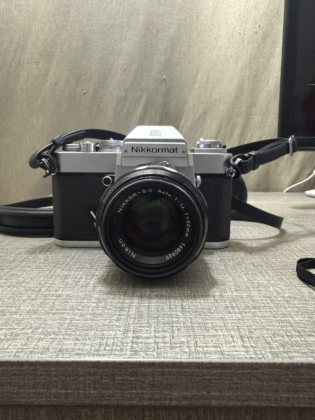 Vintage Nikon Nikkormat EL 35mm Film Camera – 2 Lenses & Case - photo 3