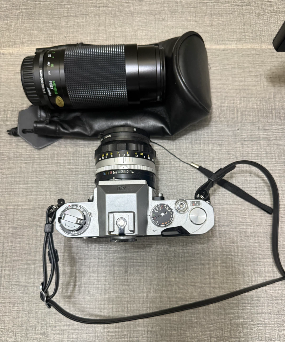 Vintage Nikon Nikkormat EL 35mm Film Camera – 2 Lenses & Case - photo 5