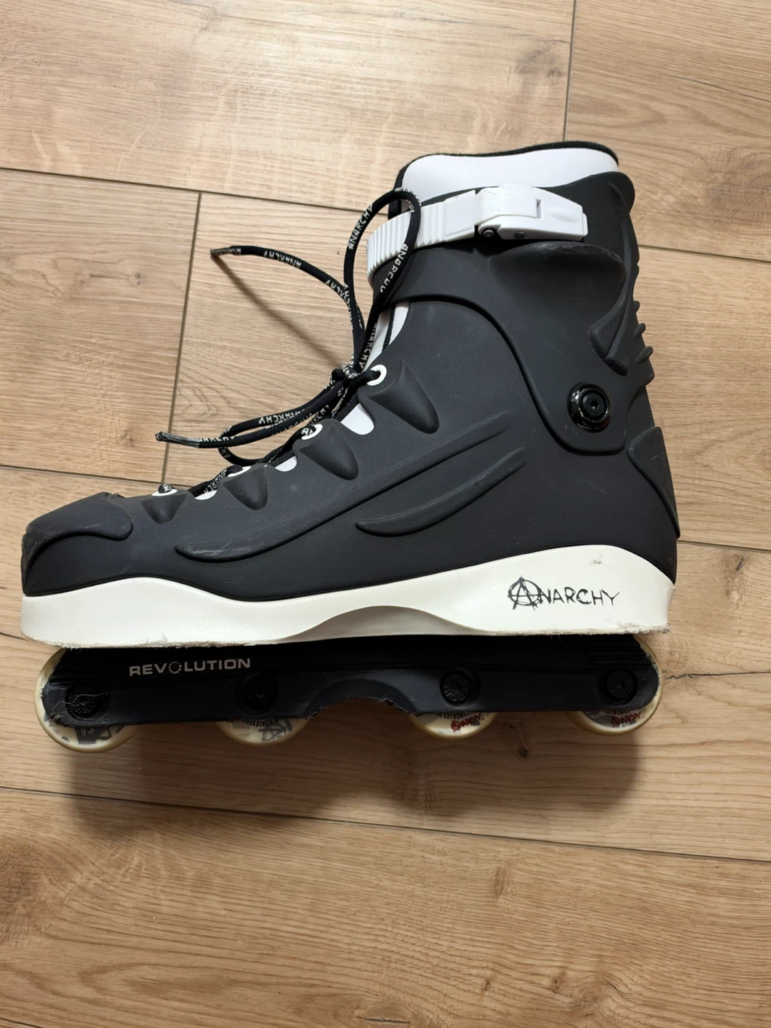 Anarchy Revolution Aggressive Inline Skates - size 11 men’s