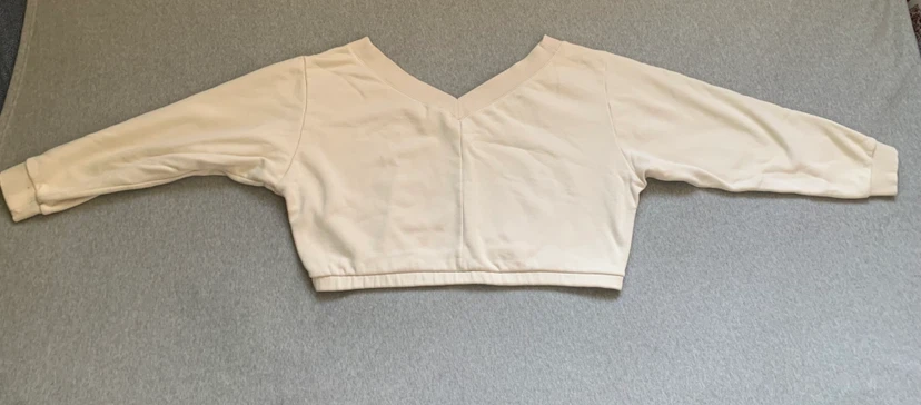 Reebok V-Neck Crop Sweater in Cream - Size 3X - photo 2