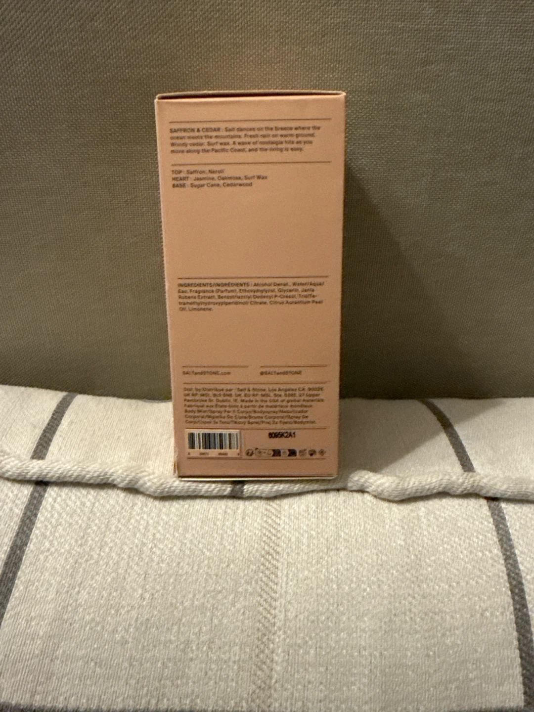 Salt & Stone Saffron & Cedar Body Mist - photo 3