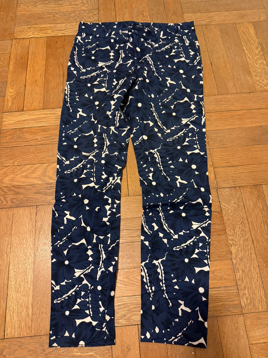 Gap Slim City Floral Pants Size 4
