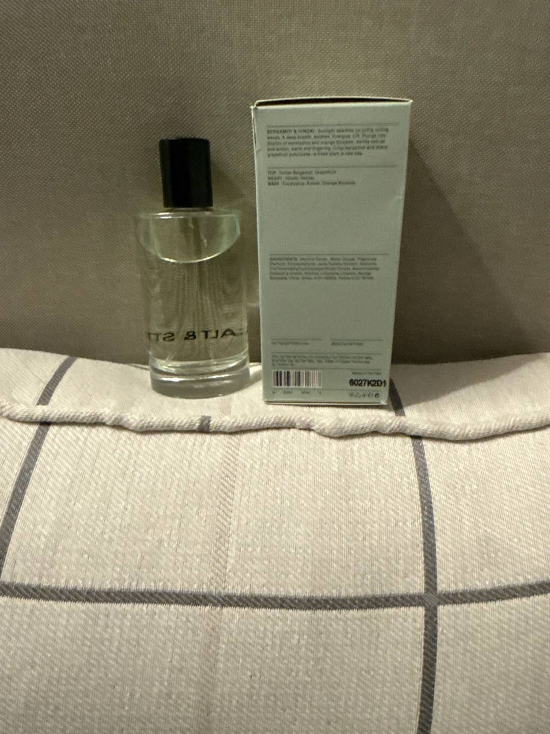 Salt & Stone Bergamote & Hinoki Body Mist - photo 3