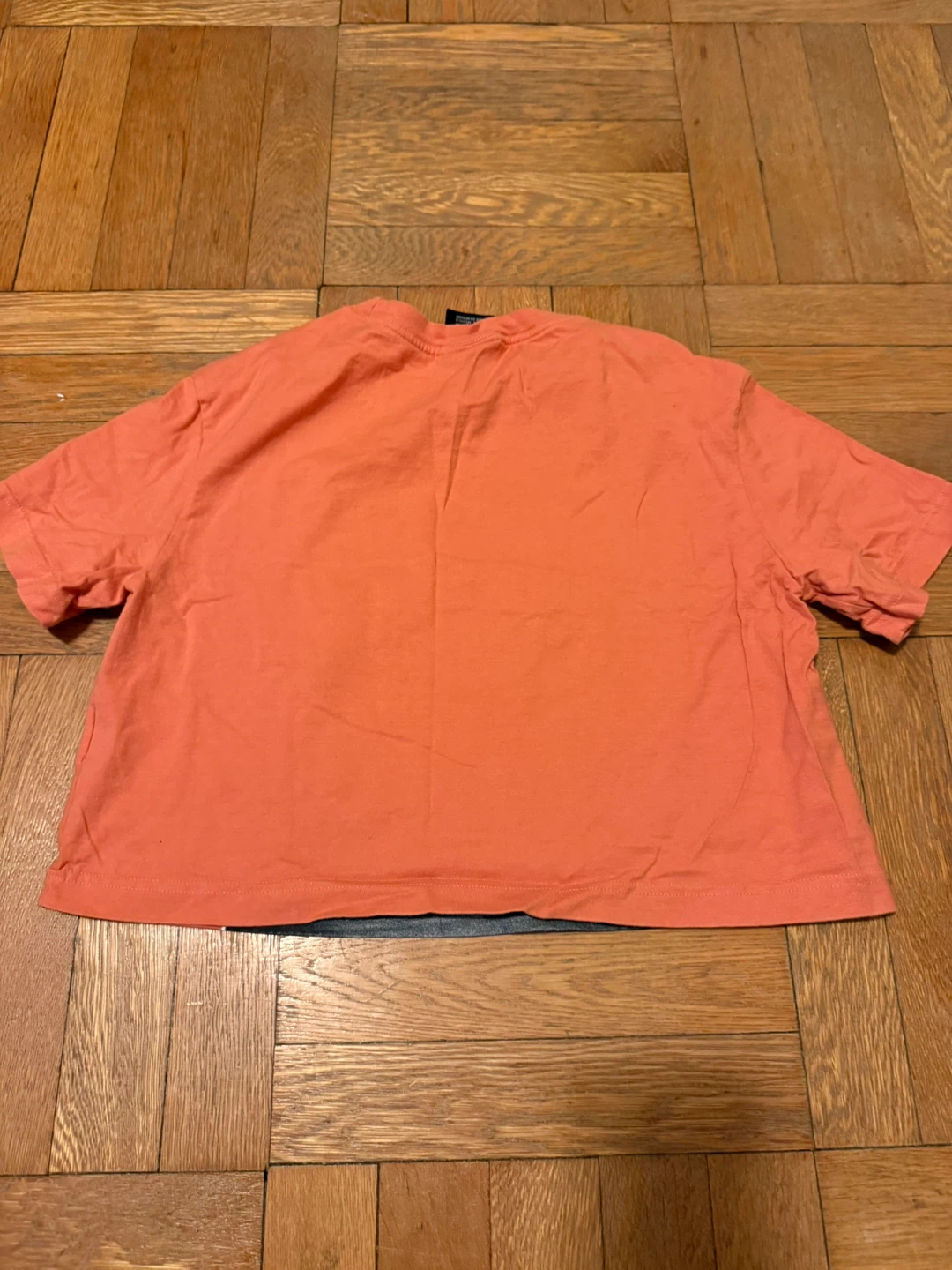 Nike NYC Crop Graphic T-Shirt Size XS - photo 4