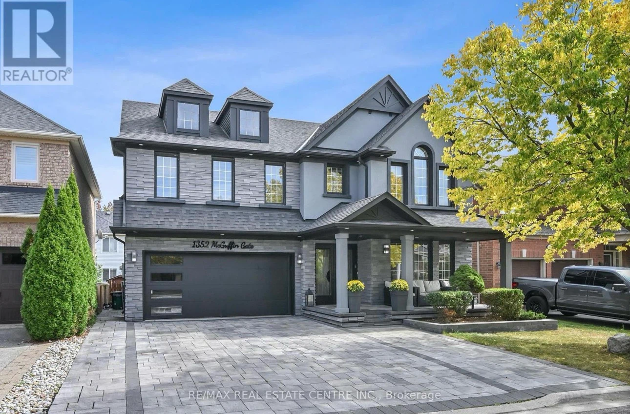 4+1 House for sale in Milton