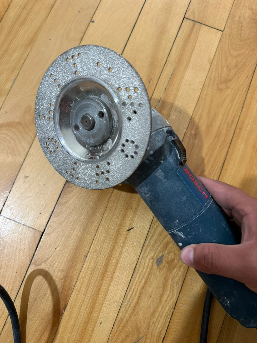 Bosch 4 1/2 Inch Angle Grinder - photo 2