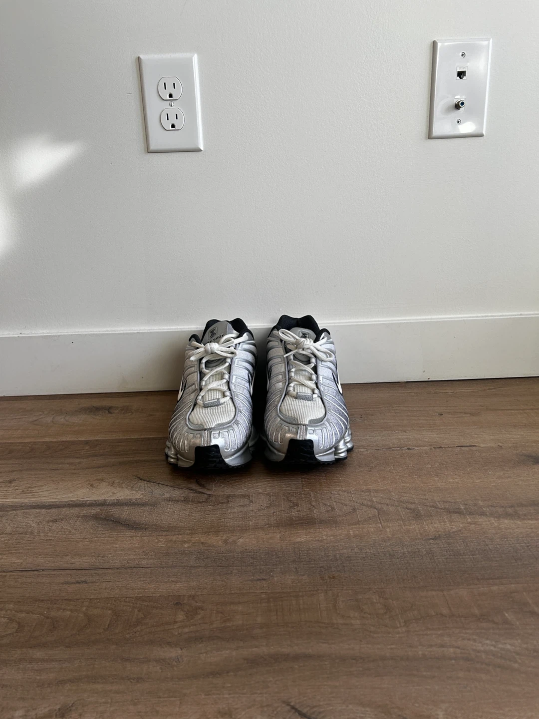 Nike Shox Sneakers| US 11 - photo 3