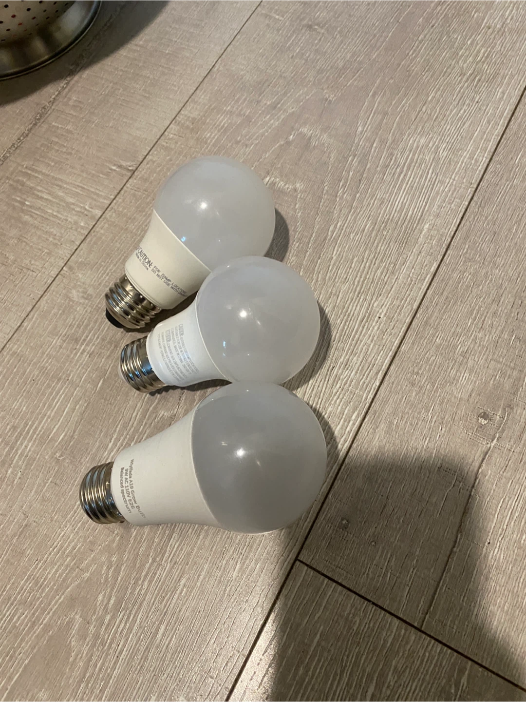 3x Wyifada A19 LED Grow Bulbs - photo 3