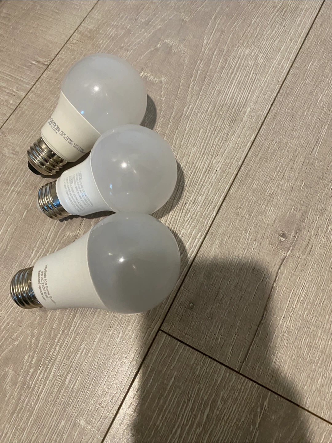 3x Wyifada A19 LED Grow Bulbs - photo 5