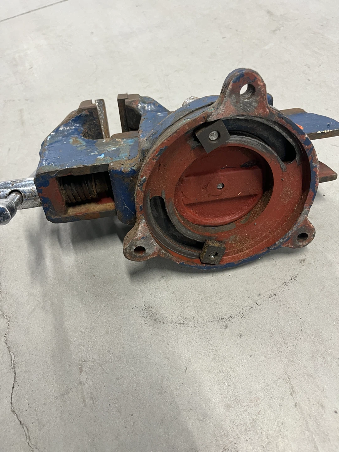 Michigan Industrial Bench Vise - photo 3