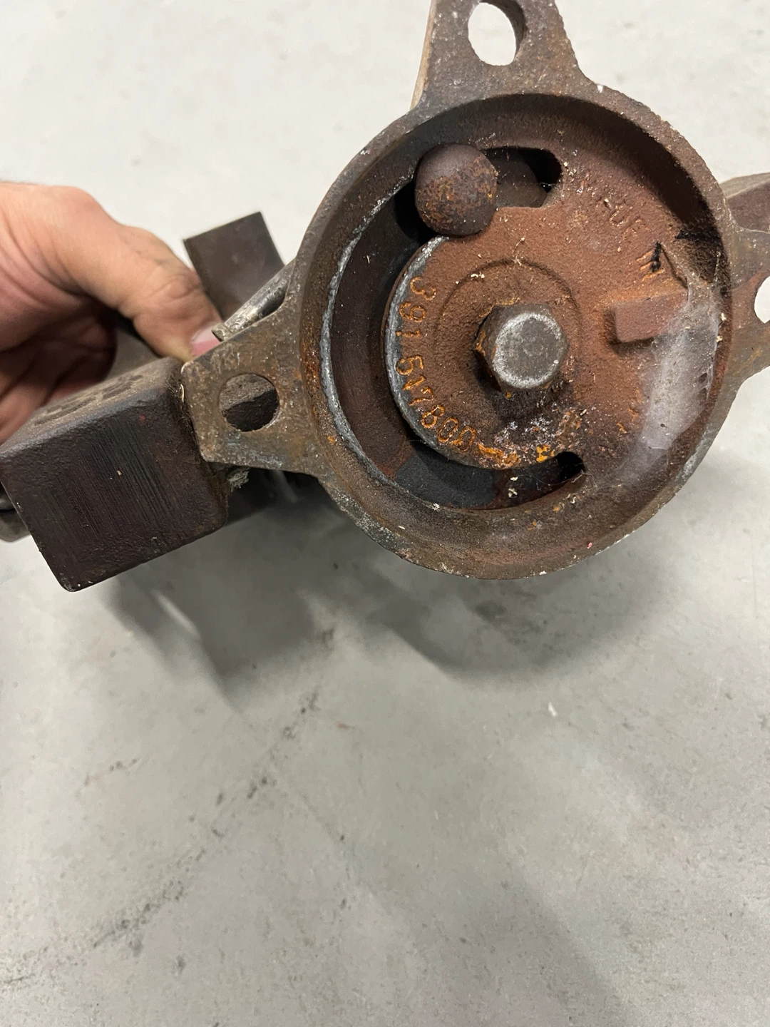 Fuller 3.5-inch Bench Vise - photo 3