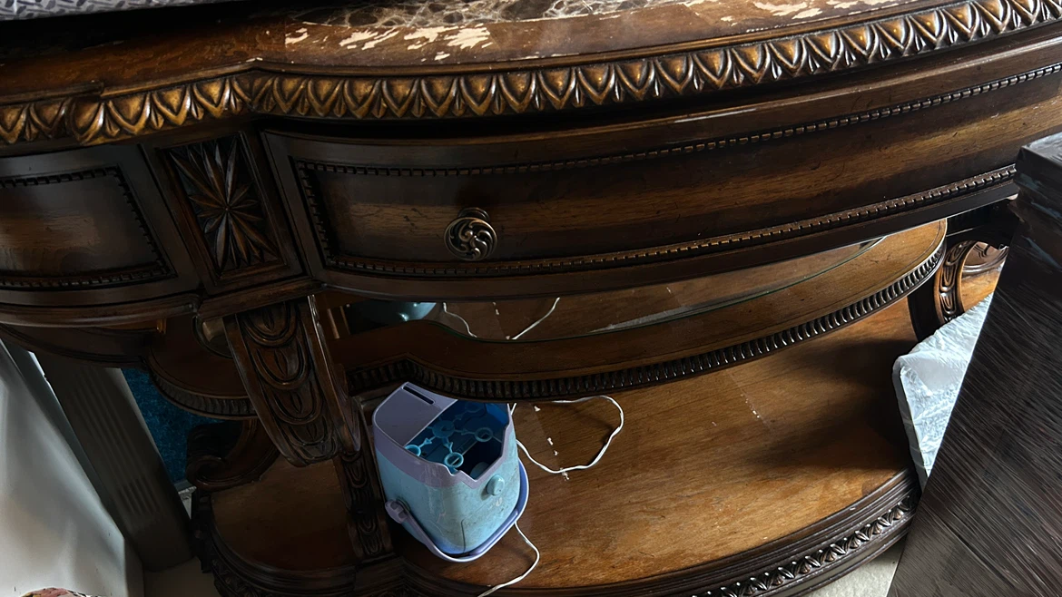 Traditional Ornate Wooden Console Table - photo 2