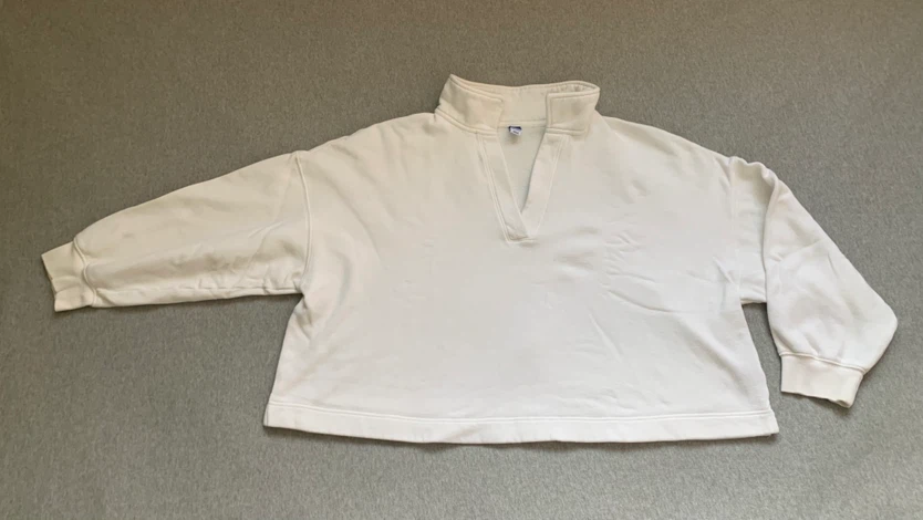 Old Navy White Collared Pullover. - Size 2X