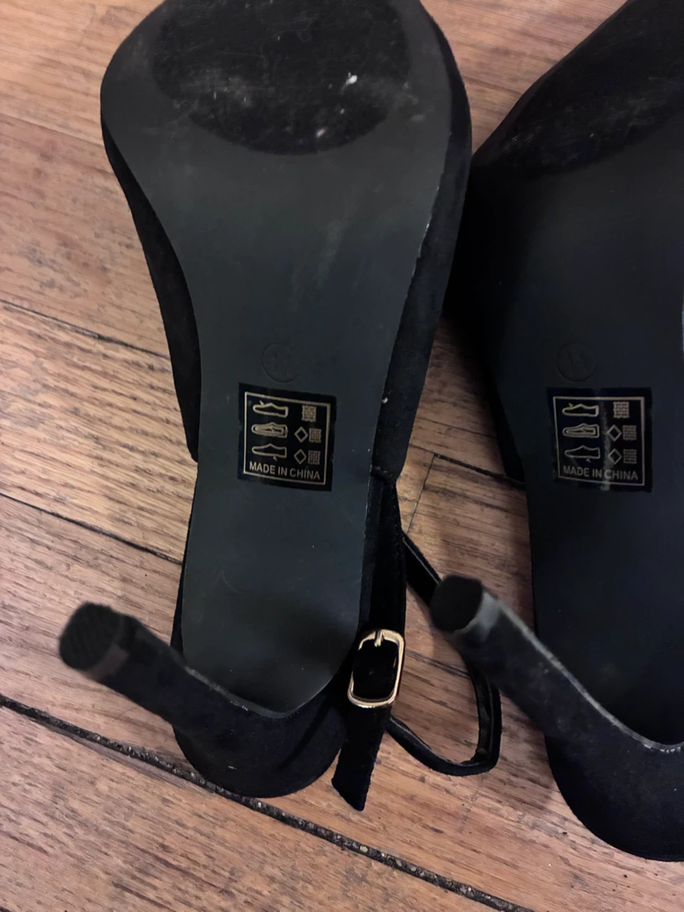 Fashion Nova Black Slingback Heels - photo 4