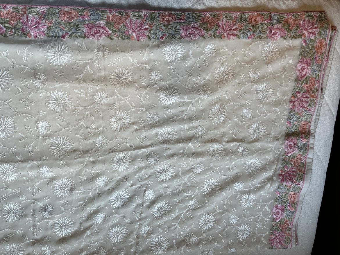 Embroidered Saree with Matching Blouse - photo 2