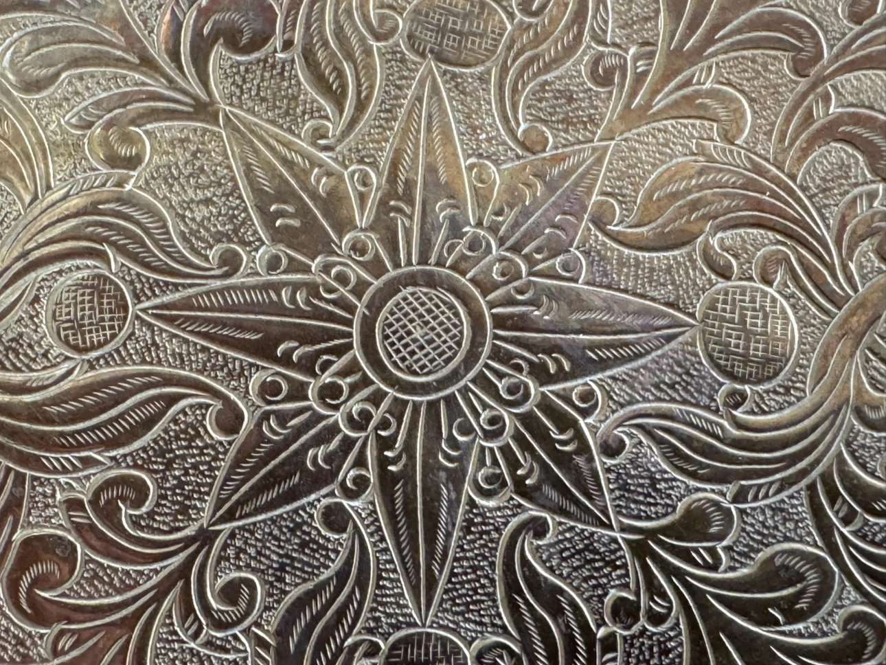 Antique Indian 1920's Hand Hammered Brass Repousse Charger - photo 4