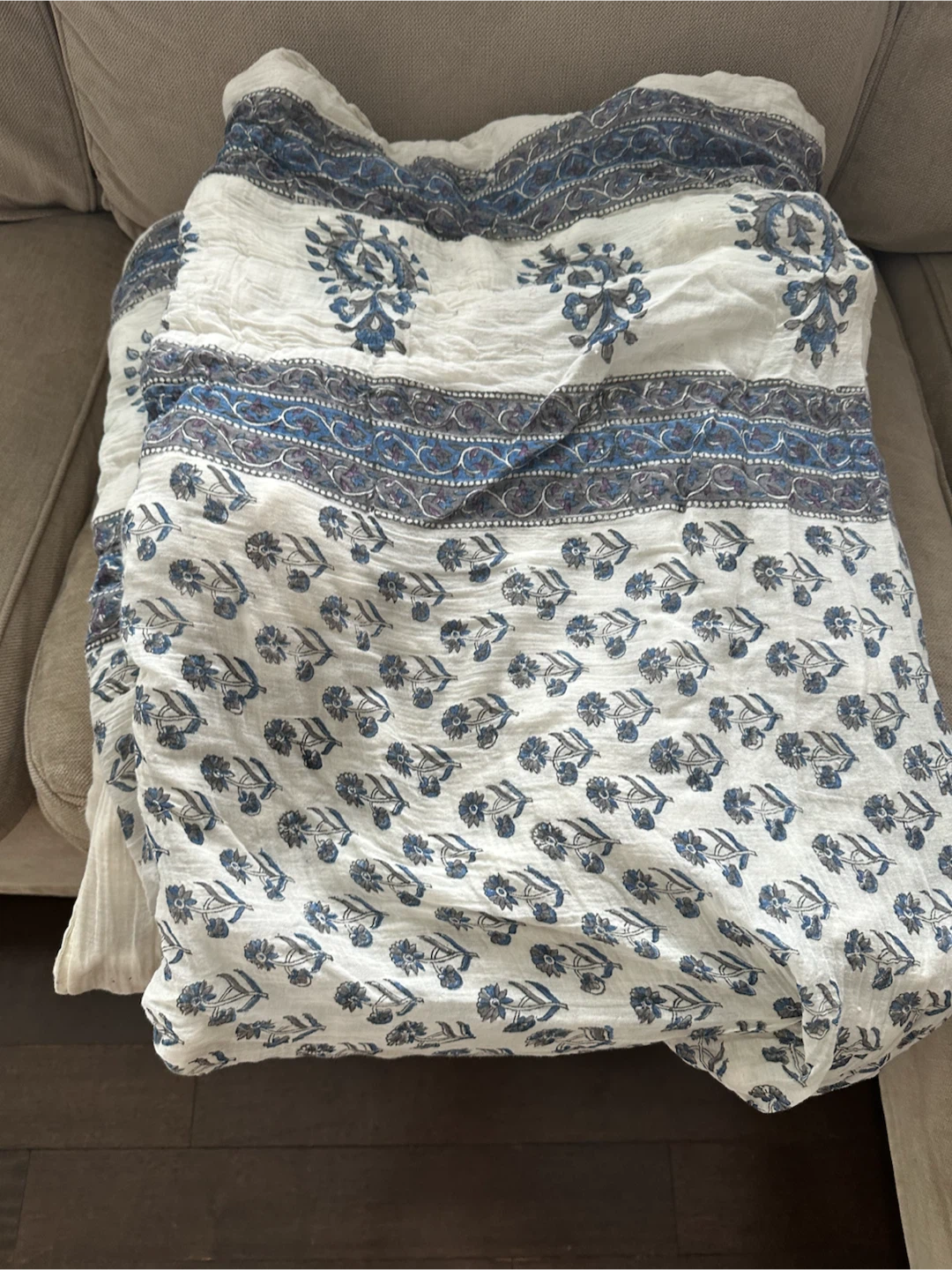 Floral pattern cotton throw blanket