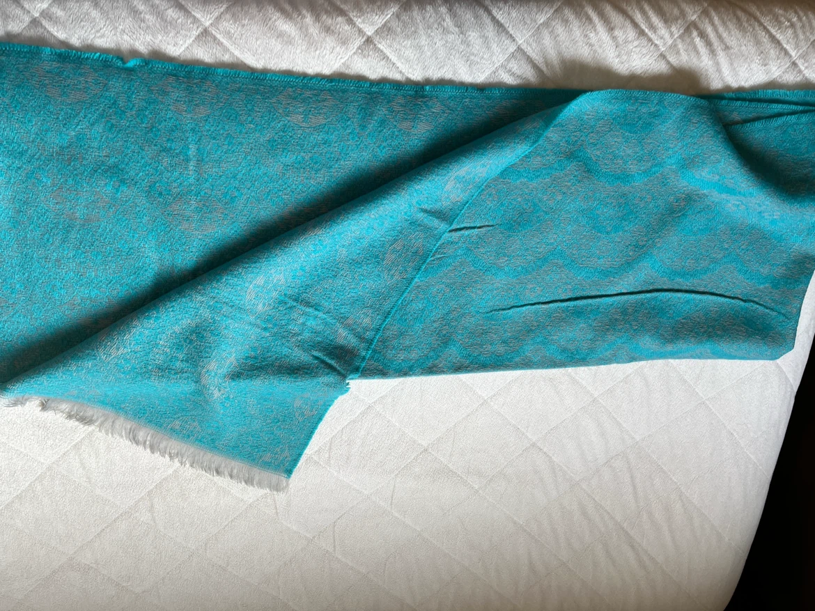 Turquoise Shawl with Grey Pattern - photo 2