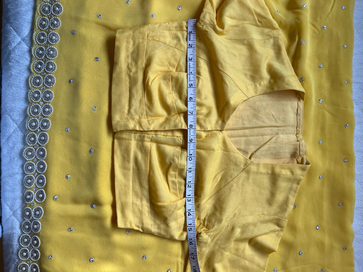 Yellow Saree with Embellished Border - photo 3