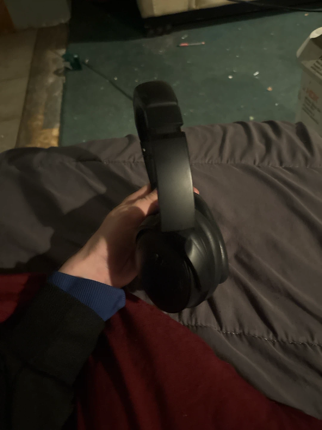 Bose Noise Cancelling Headphones - photo 4