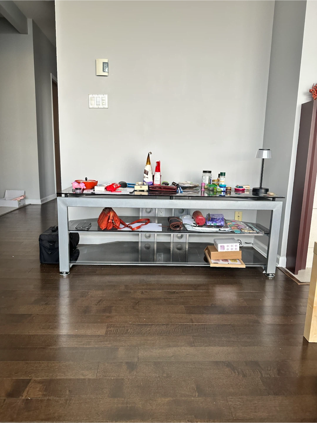Glass and metal TV stand - photo 2