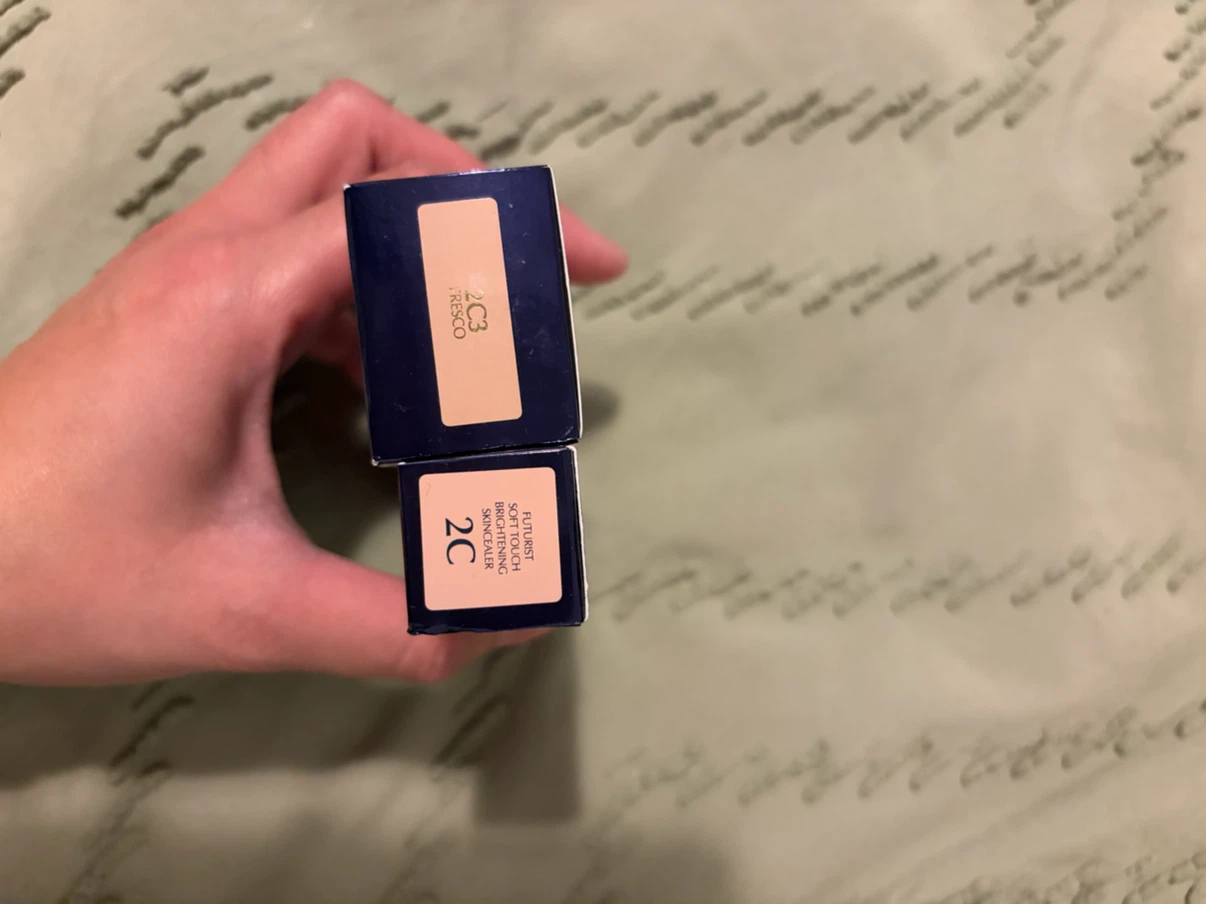 Estee Lauder Futurist Serum and Concealer Set - photo 2