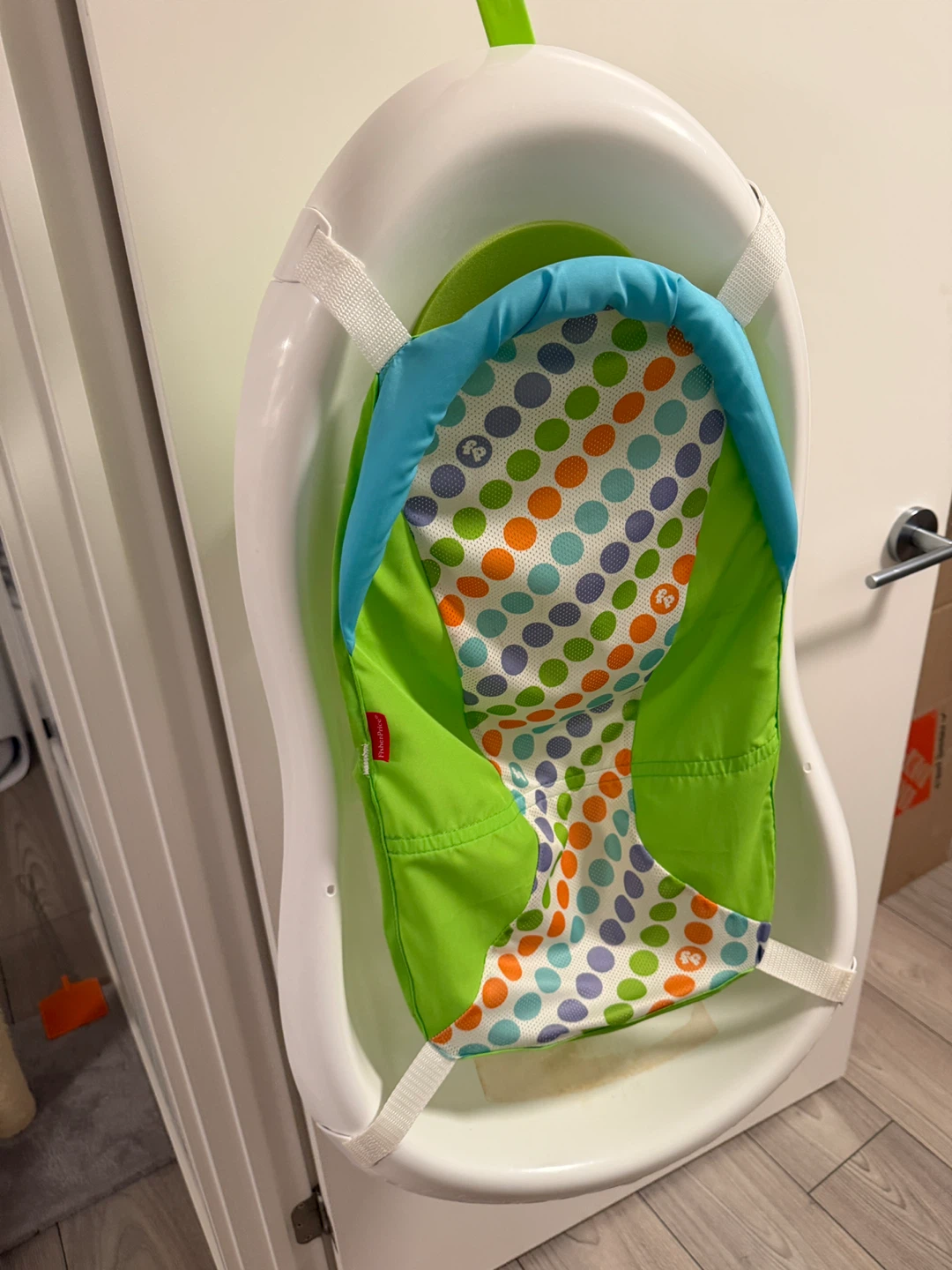 Fisher-Price Baby Bathtub with Sling & Infant Seat