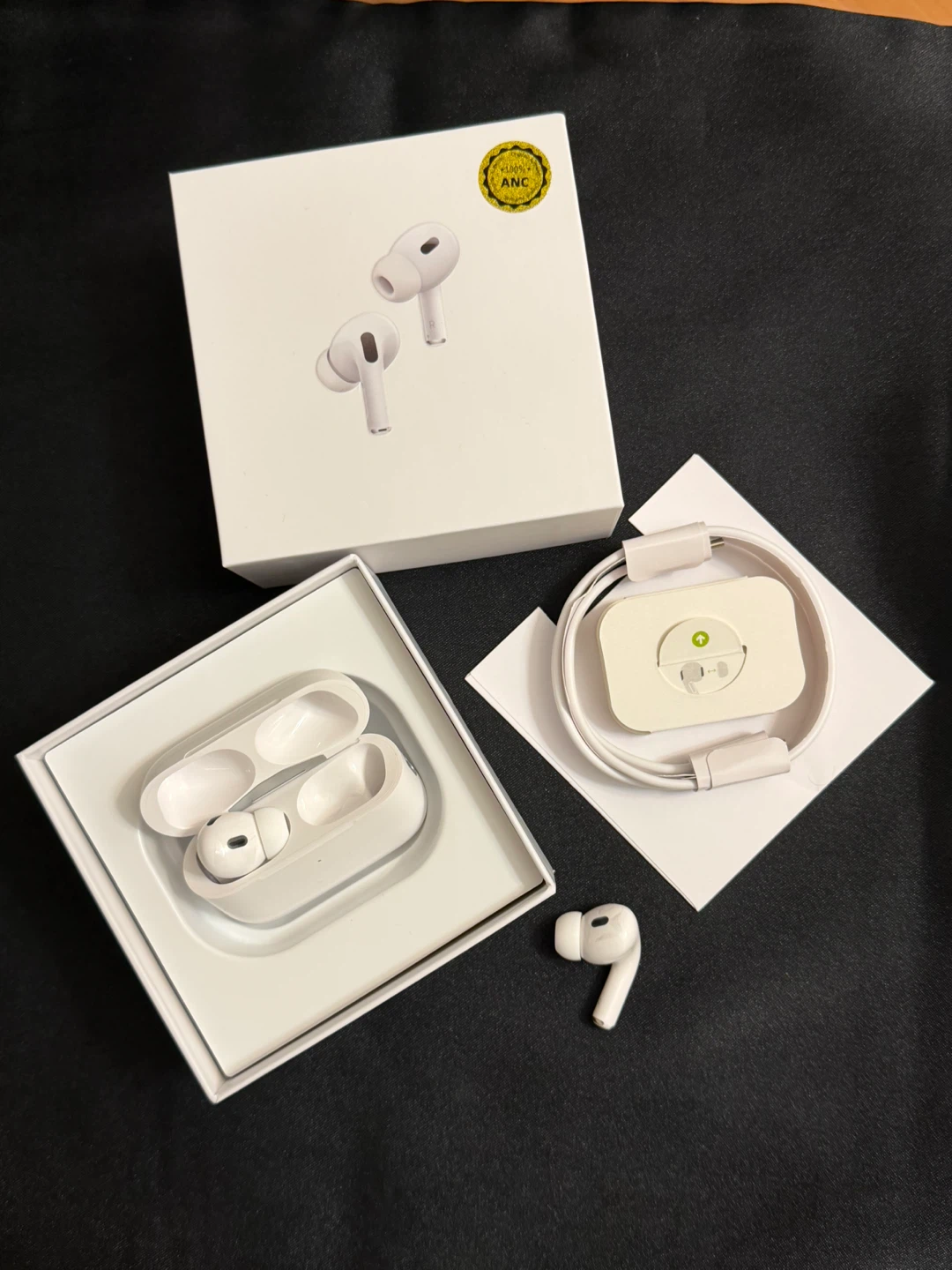 Wireless Earbuds with Charging Case noise cancelling - photo 2