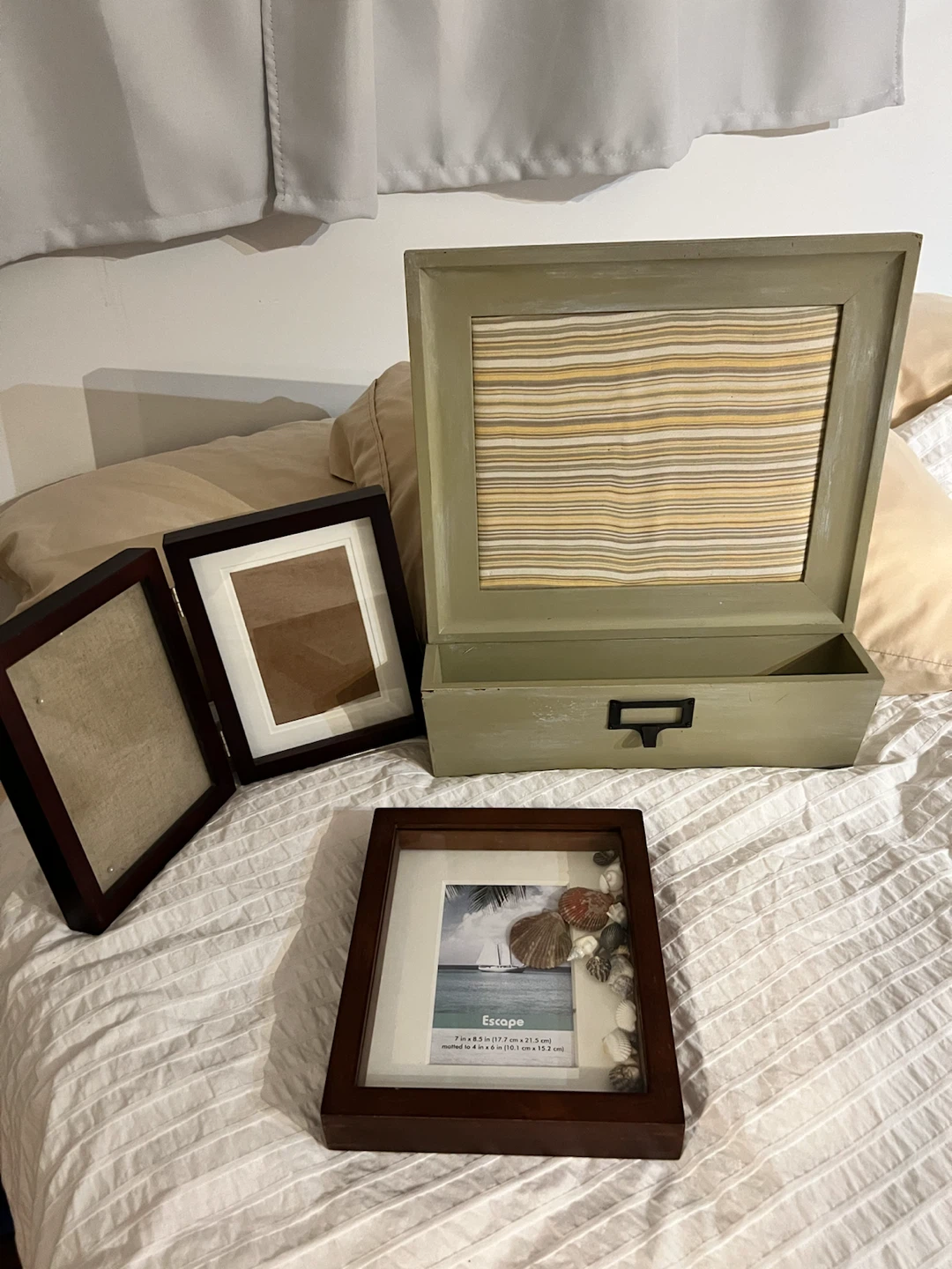 Display Accessories