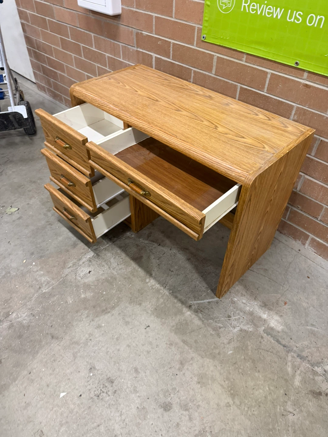 Desk with drawers - photo 4