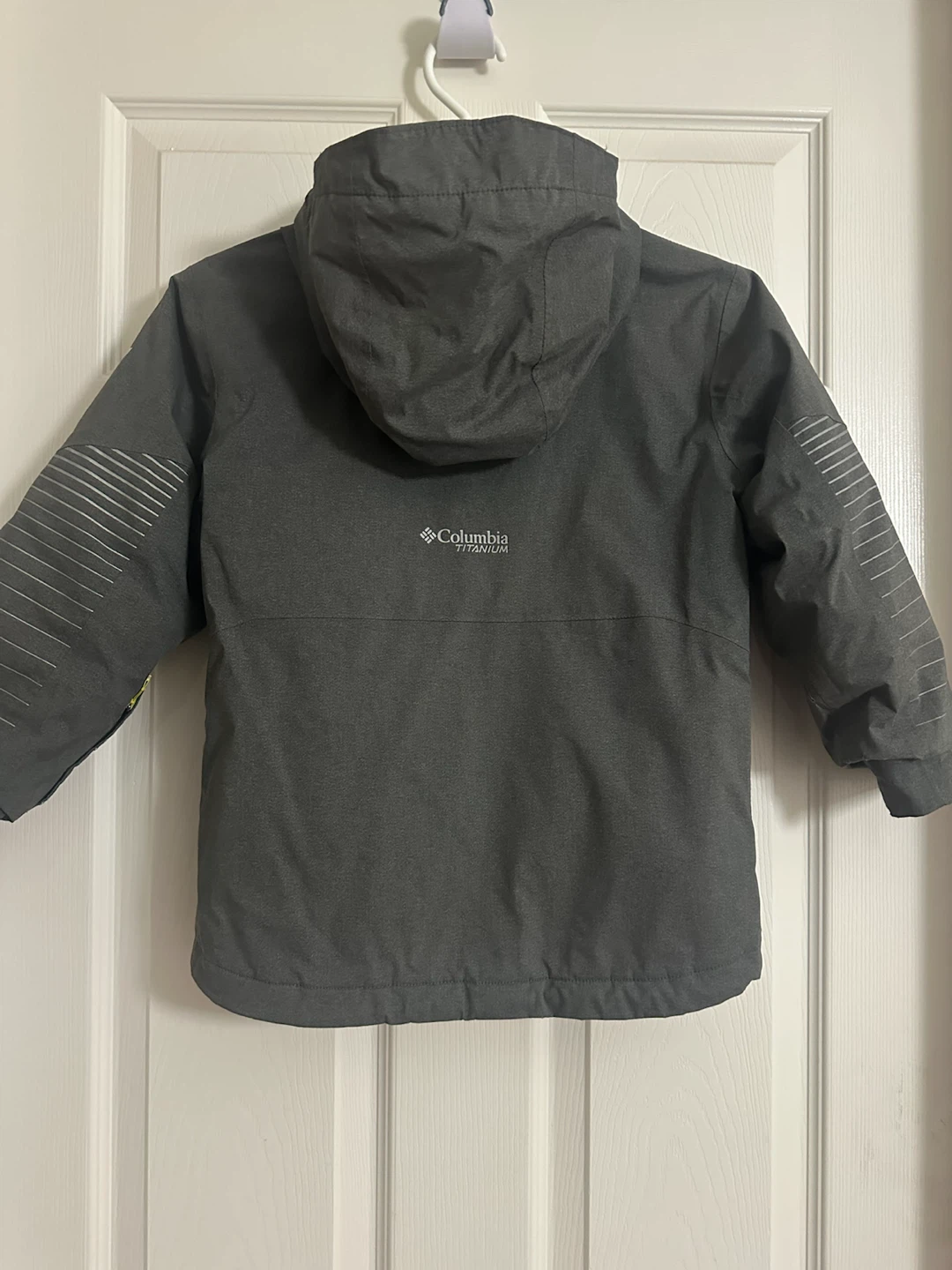 Columbia Titanium Kids' Winter Jacket Size 6/7 - photo 2