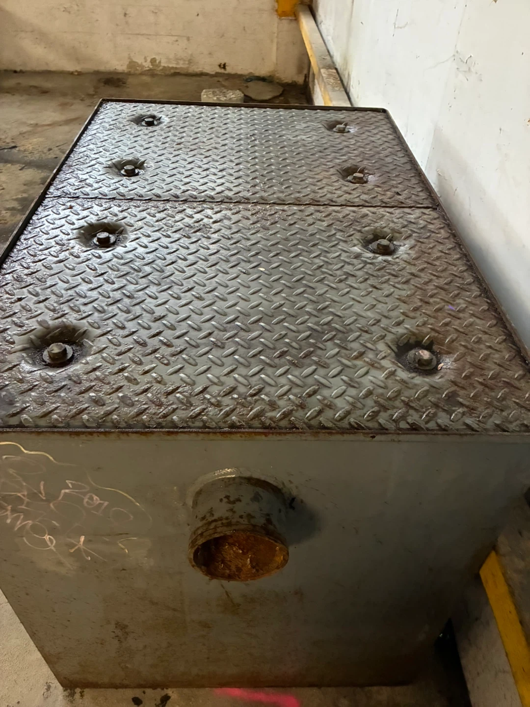 Watts 100 GPM Grease Interceptor WD-210-DI - photo 5