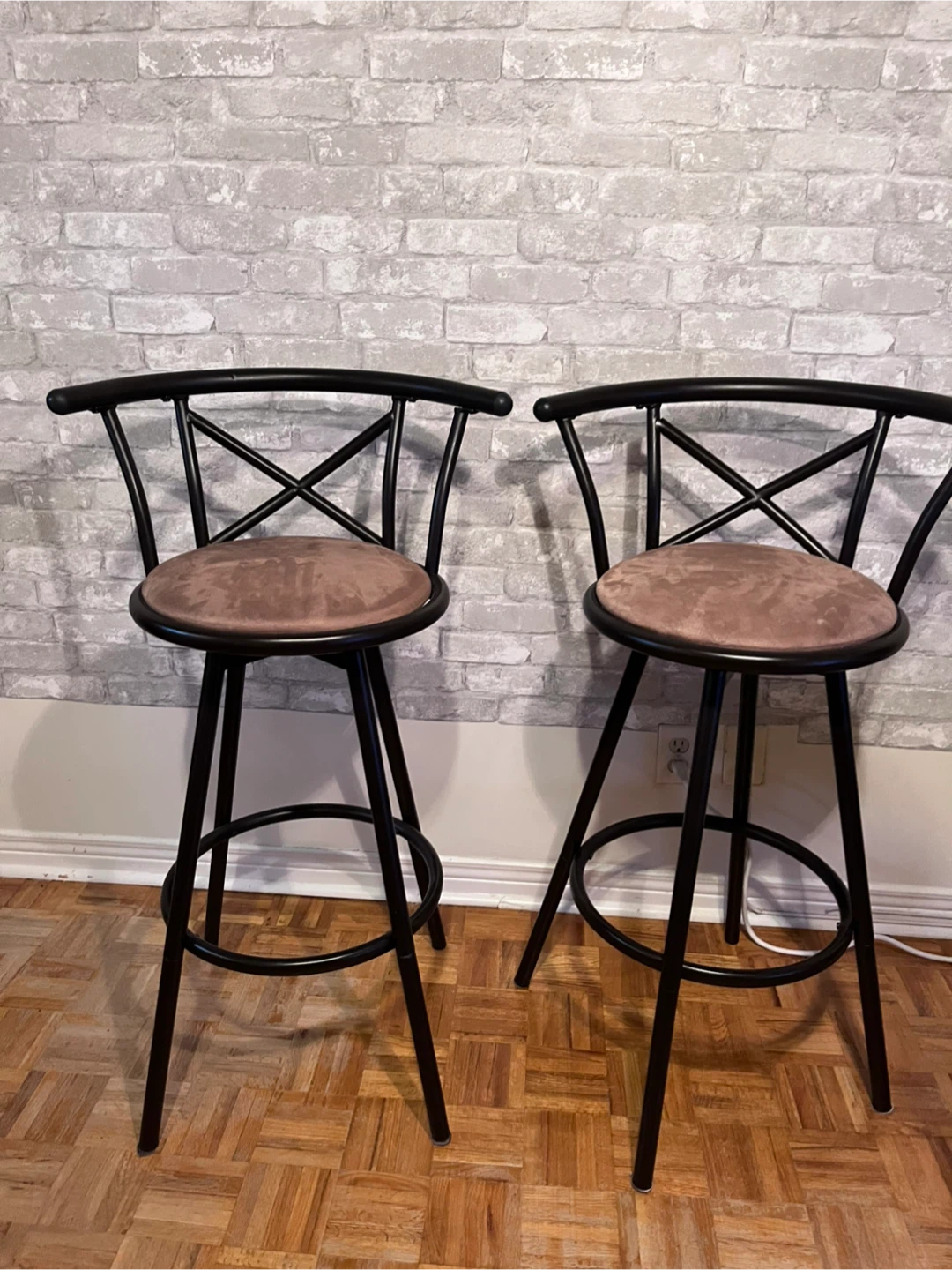 Two espresso coloured  Bar Stools ( swivel!)