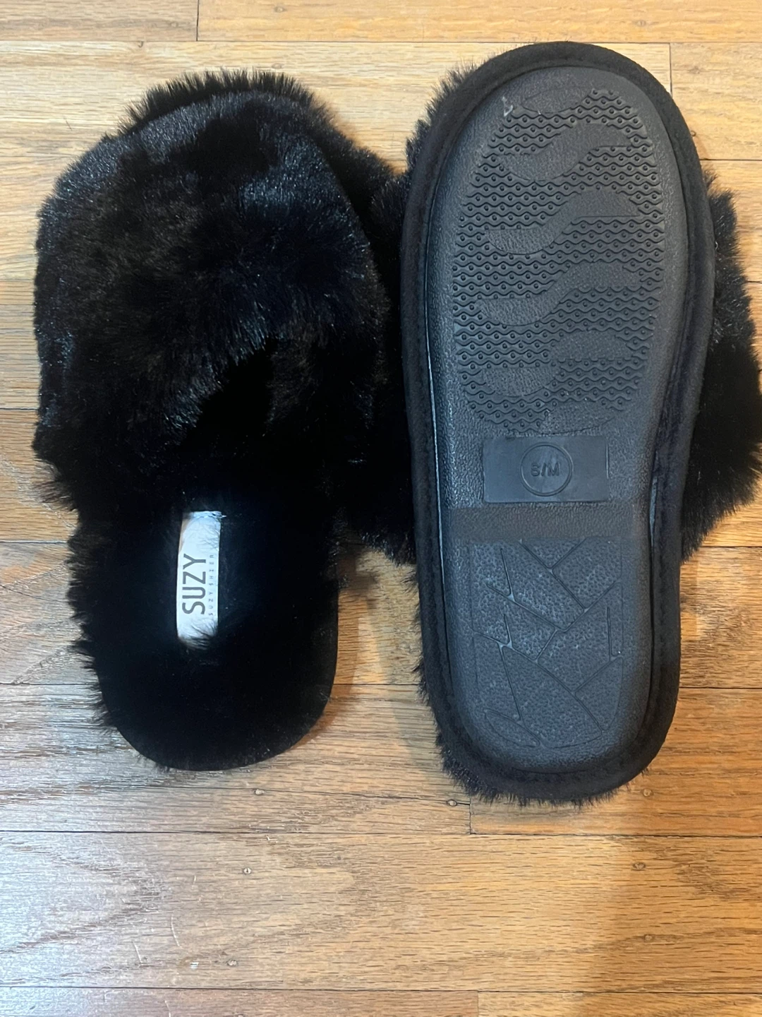 Suzy Shier Faux Fur Slippers - Black - photo 2