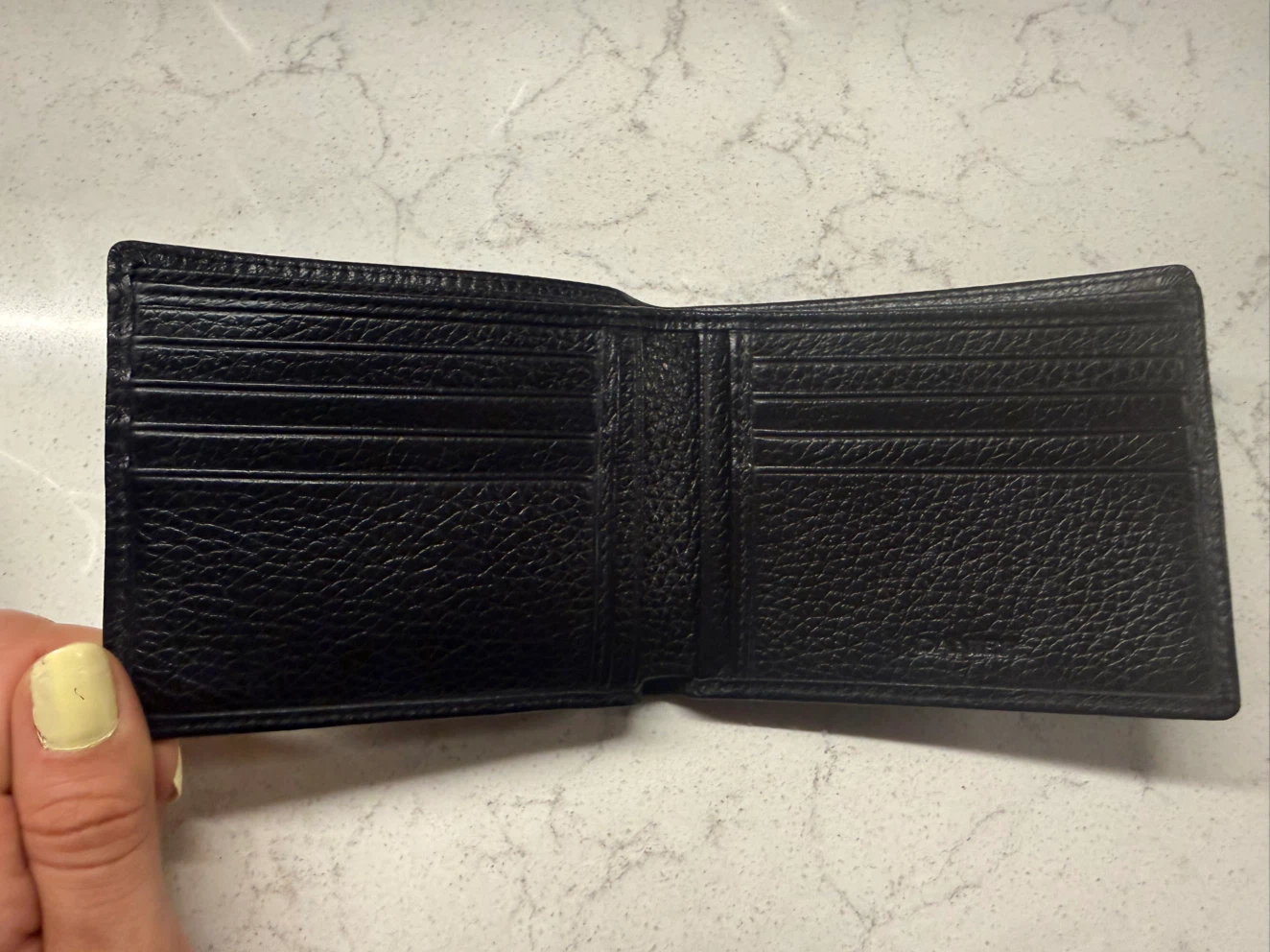 Danier leather wallet men’s - photo 2