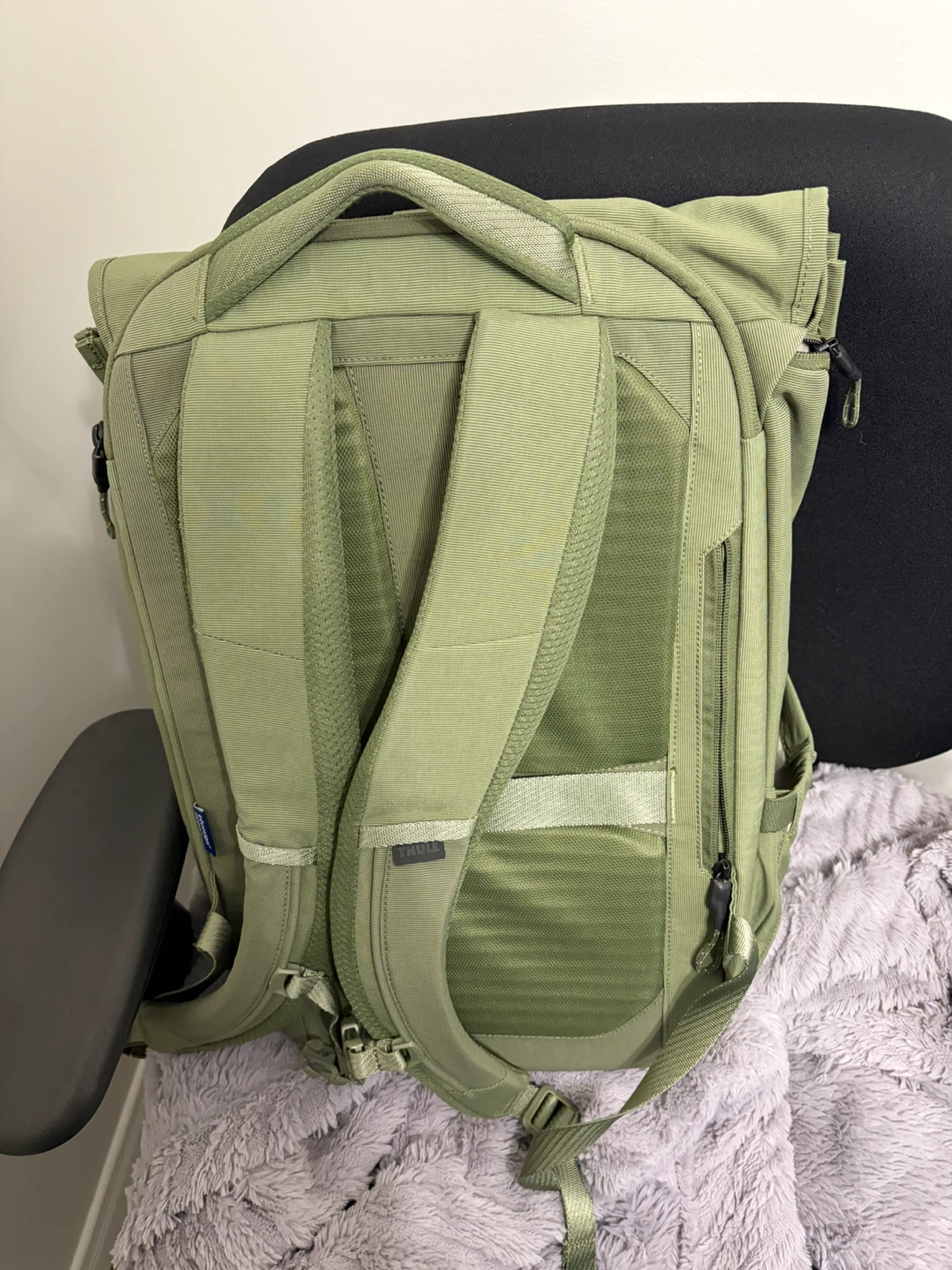 Thule Roll-Top Backpack 20L - photo 2